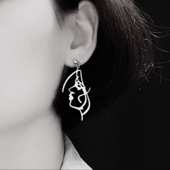 Minimalist Art Portrait Drop Earrings - Picture 4 of 6
